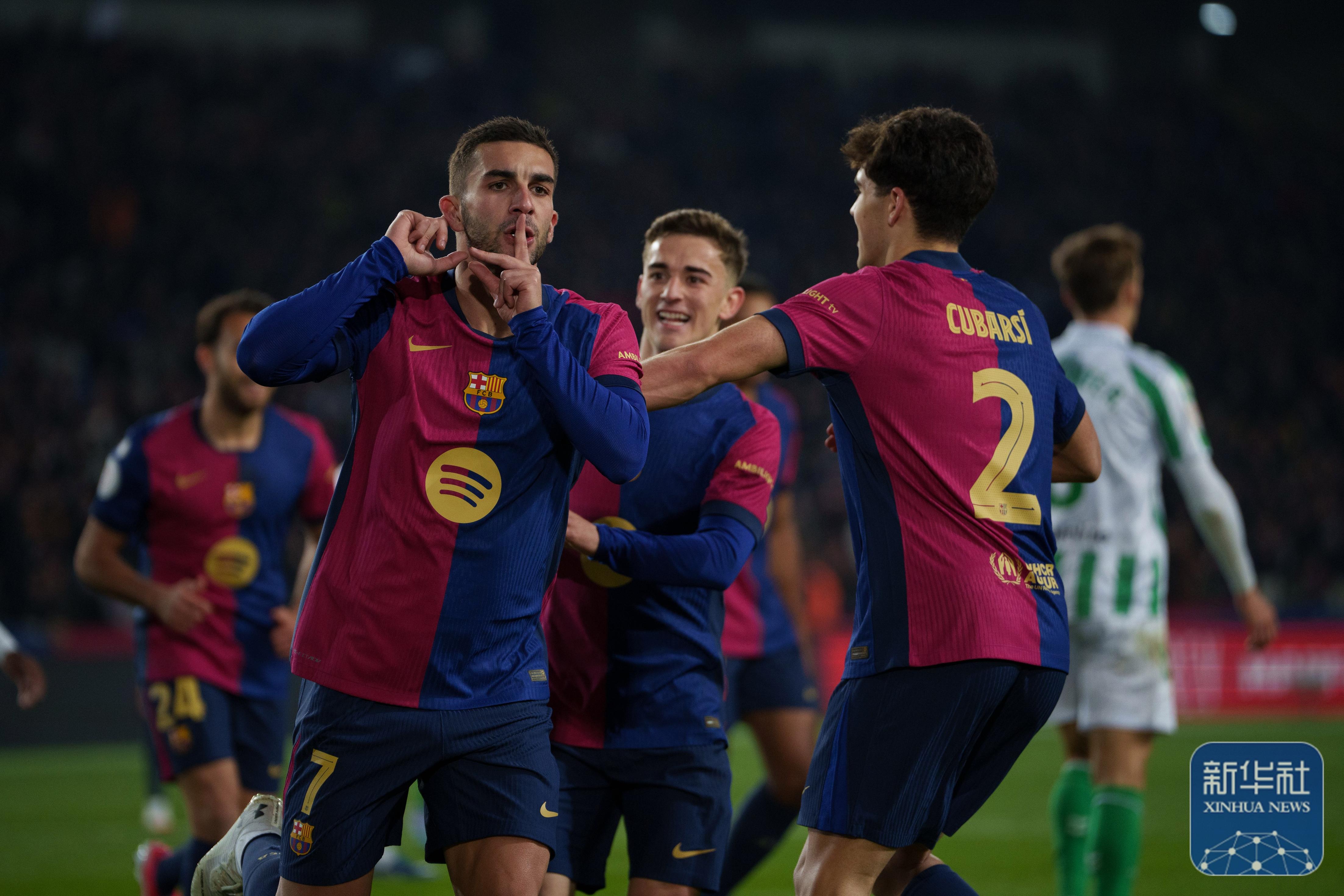 费德勒重要时刻爆冷，巴塞罗那带队取胜！